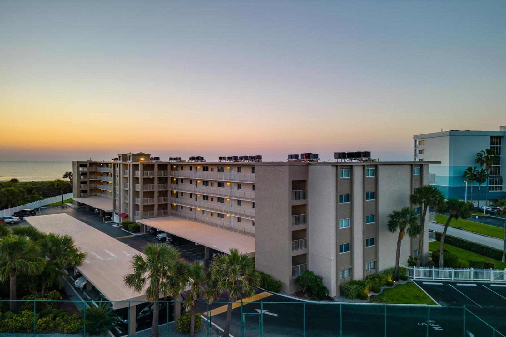 Cocoa Beach Towers エクステリア 写真