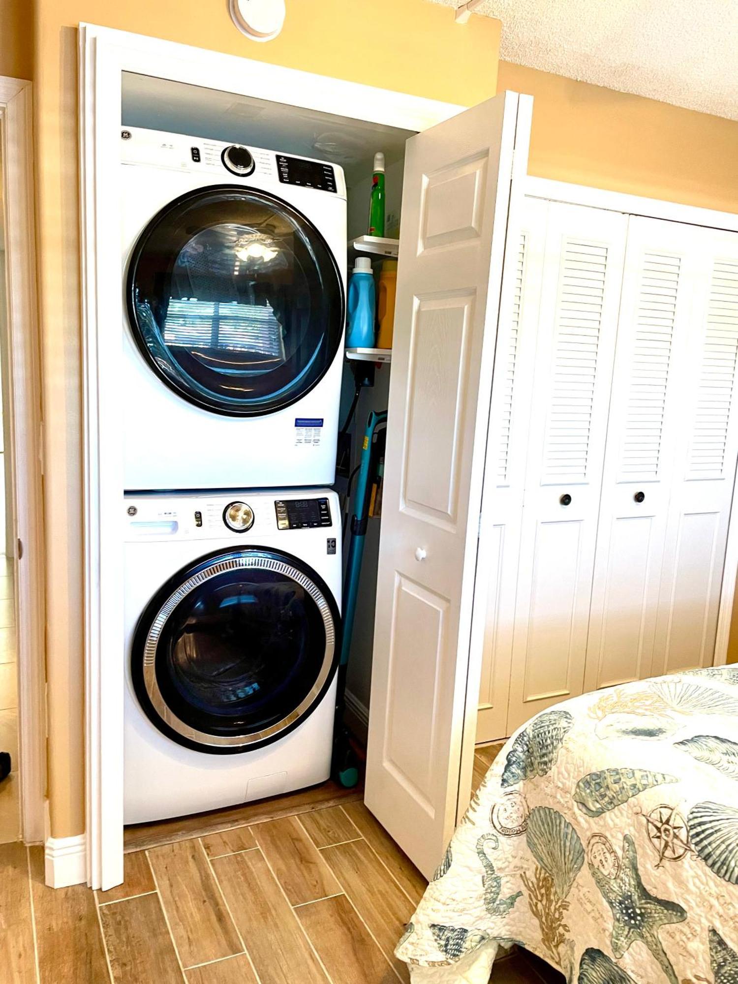 Cocoa Beach Towers 部屋 写真